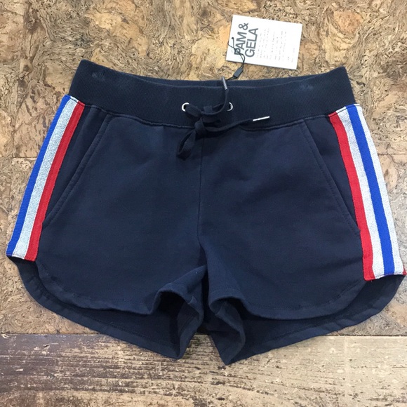 Pam & Gela sport short
